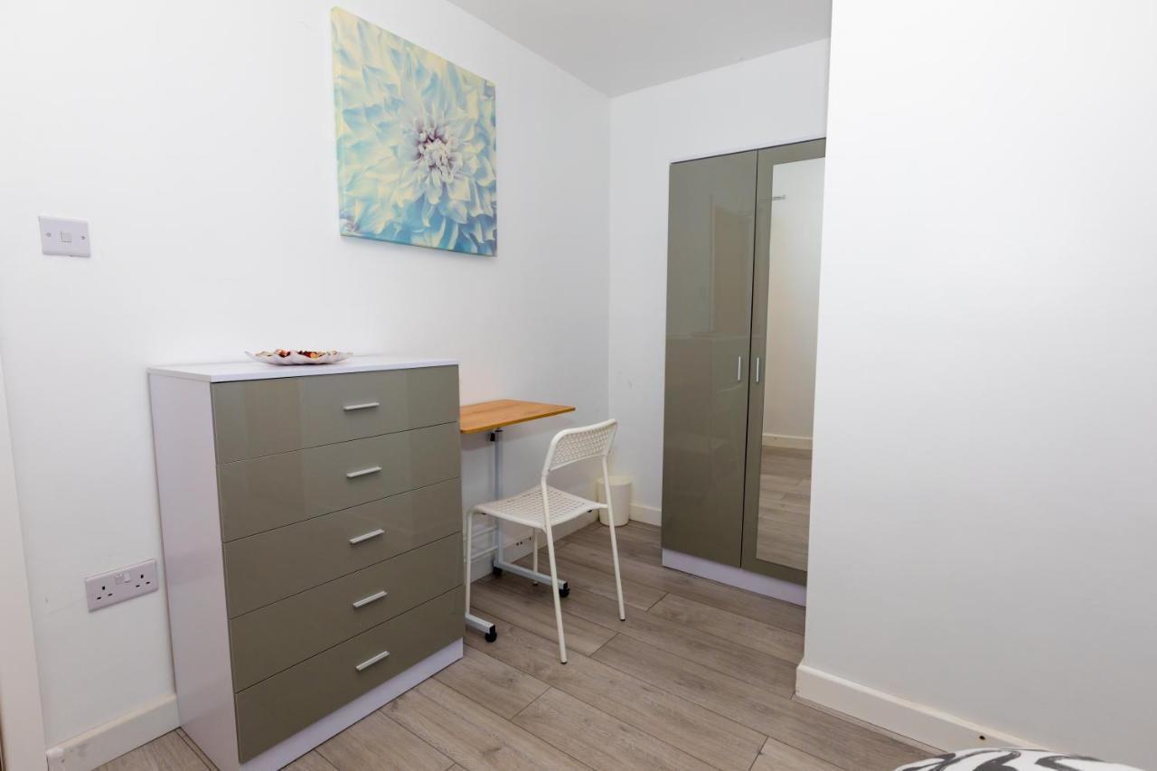 Comfortable Stays - Shirley, Solihull Esterno foto